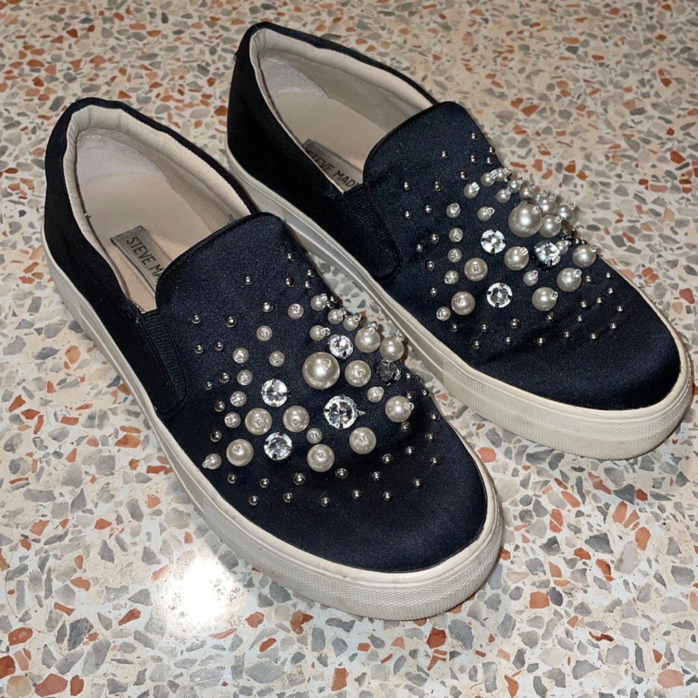 Steve Madden sneakers